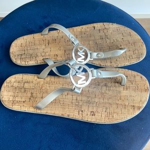 Michael Kors size 9 flip flops